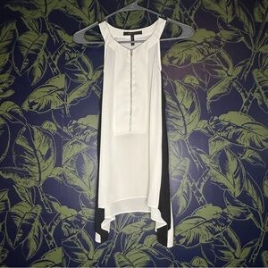 BCBGMaxAzria White Sleeveless Zip Blouse